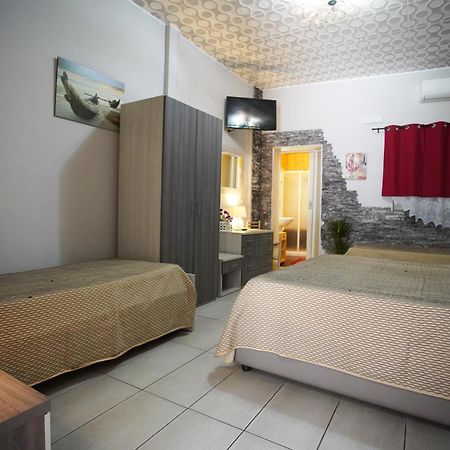Golden Dreams B&B Реджо-ди-Калабрия Экстерьер фото