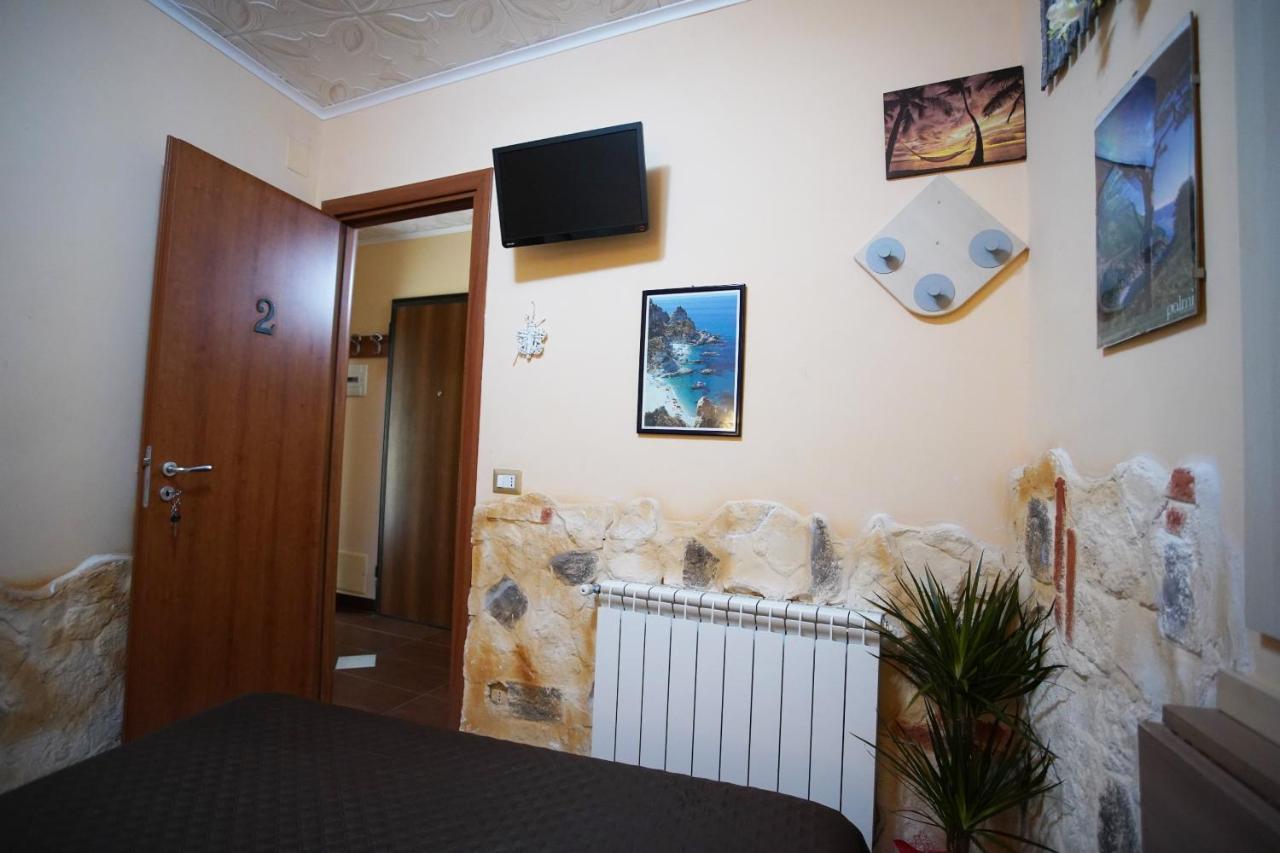 Golden Dreams B&B Реджо-ди-Калабрия Экстерьер фото
