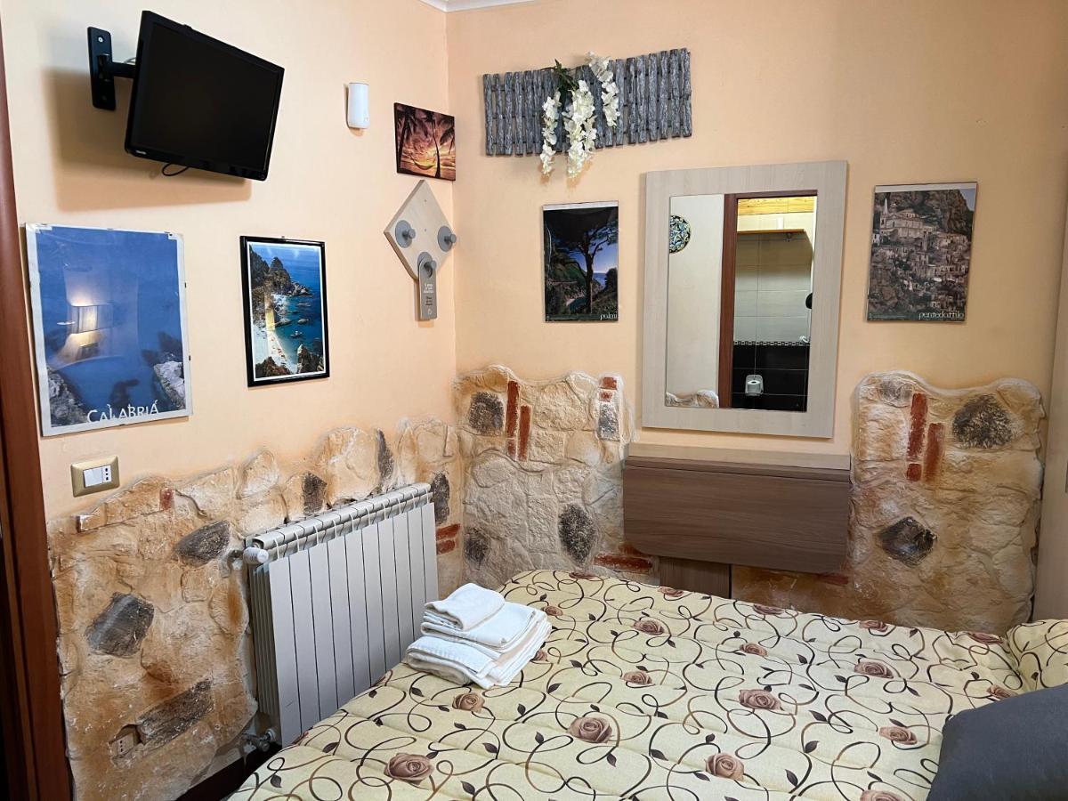 Golden Dreams B&B Реджо-ди-Калабрия Экстерьер фото