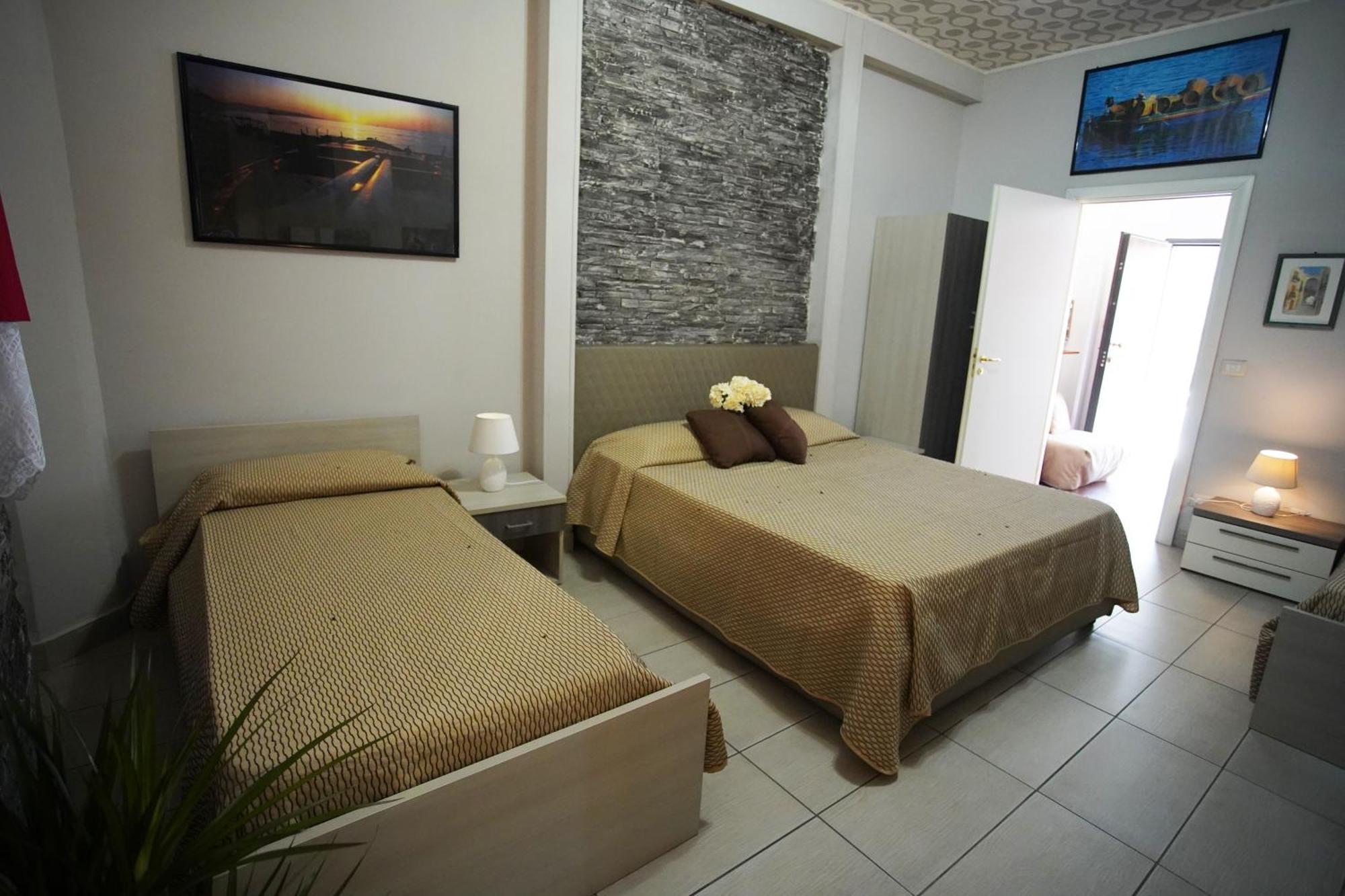 Golden Dreams B&B Реджо-ди-Калабрия Экстерьер фото