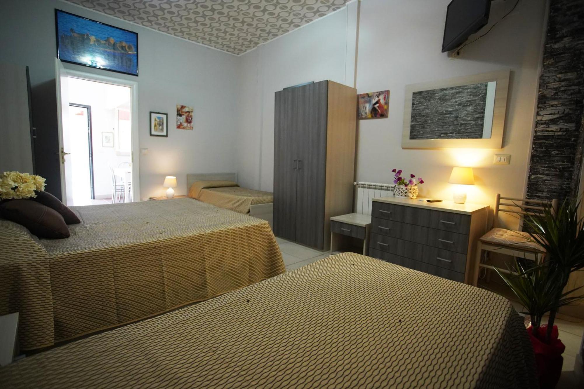 Golden Dreams B&B Реджо-ди-Калабрия Экстерьер фото