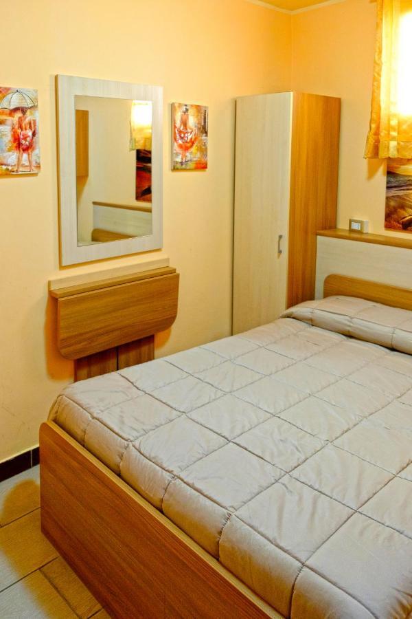 Golden Dreams B&B Реджо-ди-Калабрия Экстерьер фото